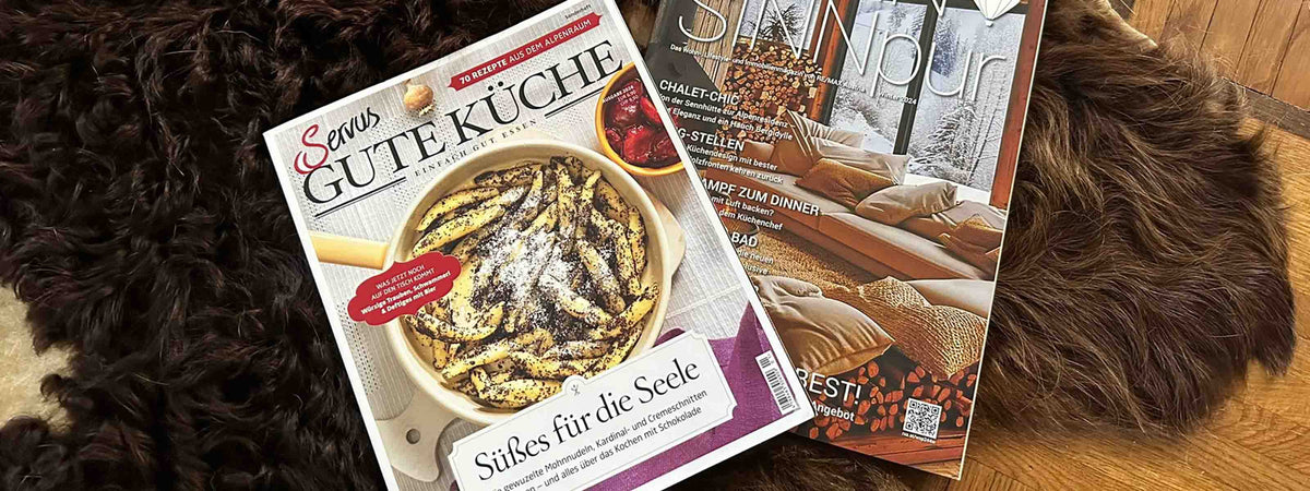Zeitungen auf fell