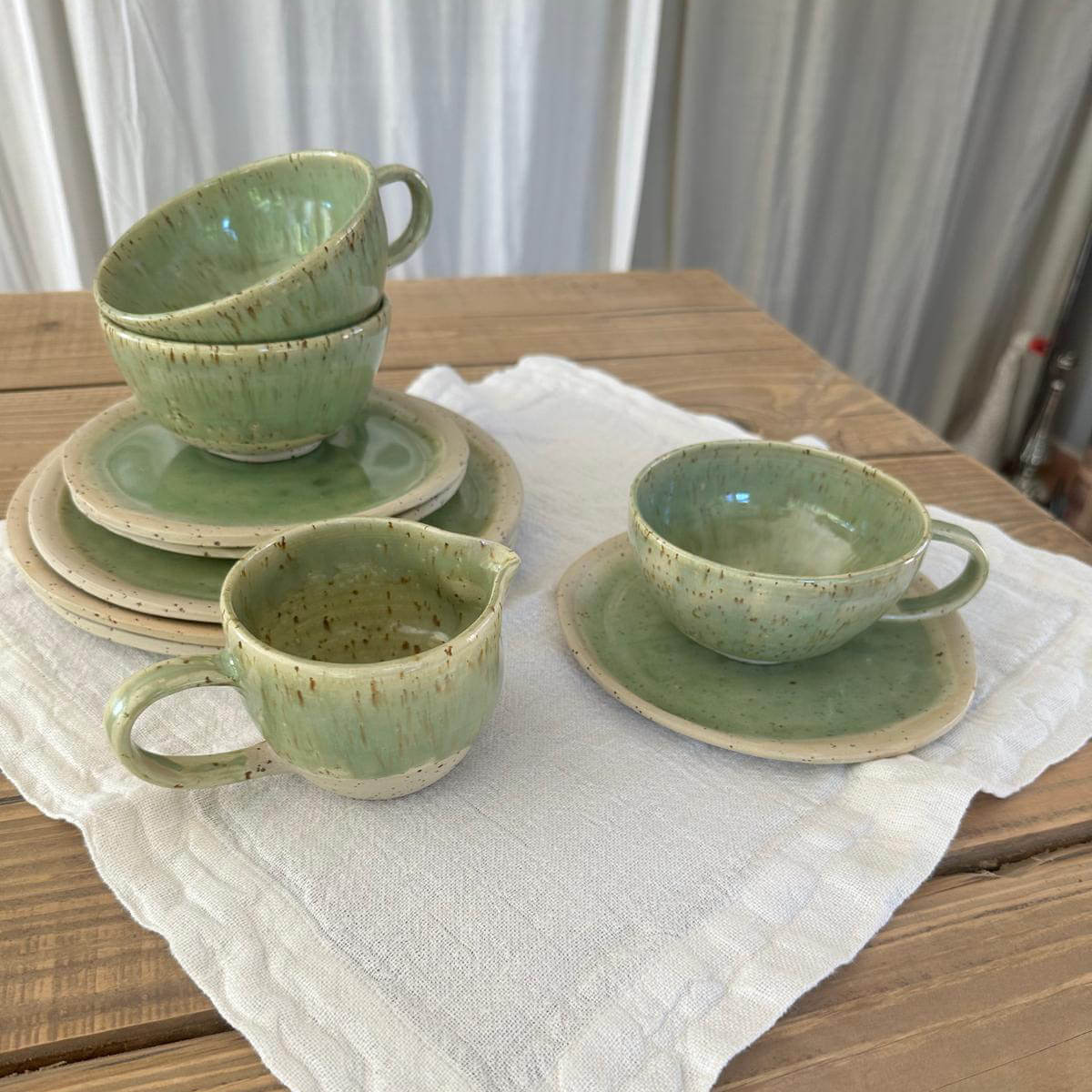 GREEN TEA Keramik Milchkännchen - FRANZARTKERAMIK