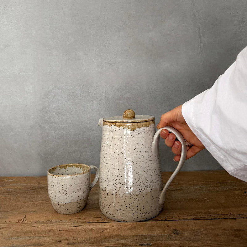 BOHEMIAN White Keramikkanne mit Deckel 15 Liter handgemacht
