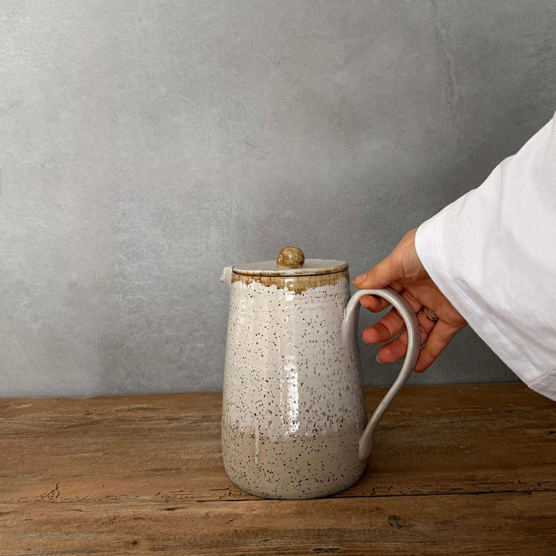 BOHEMIAN White Keramikkanne mit Deckel 15 Liter handgemacht