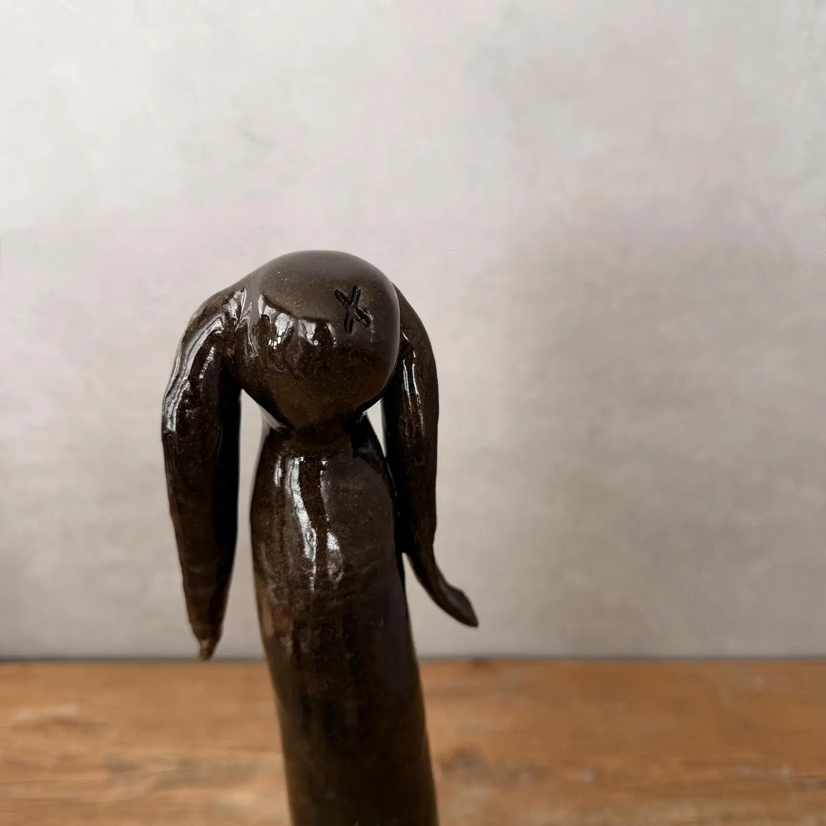 Keramik Hase  handgemachte Osterdeko aus Steinzeug