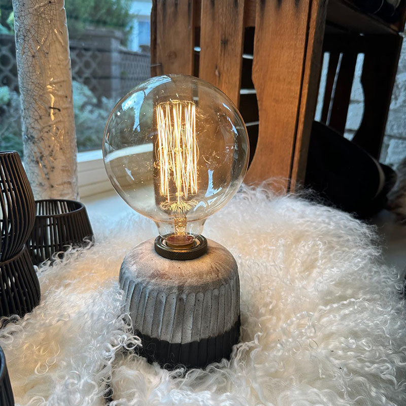 Keramik Tischlampe handgemacht - zweifarbiges Steinzeug mit Textilkabel - FRANZARTKERAMIK