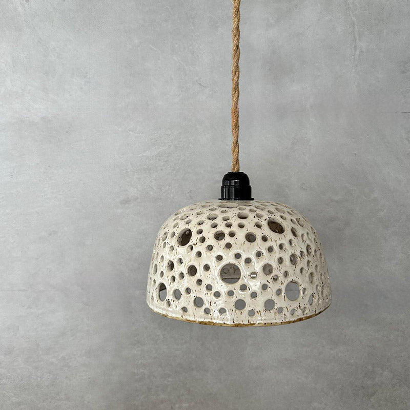 Keramikhängelampe mit Löchern - Pendelleuchte Deckenlampe - FRANZARTKERAMIK