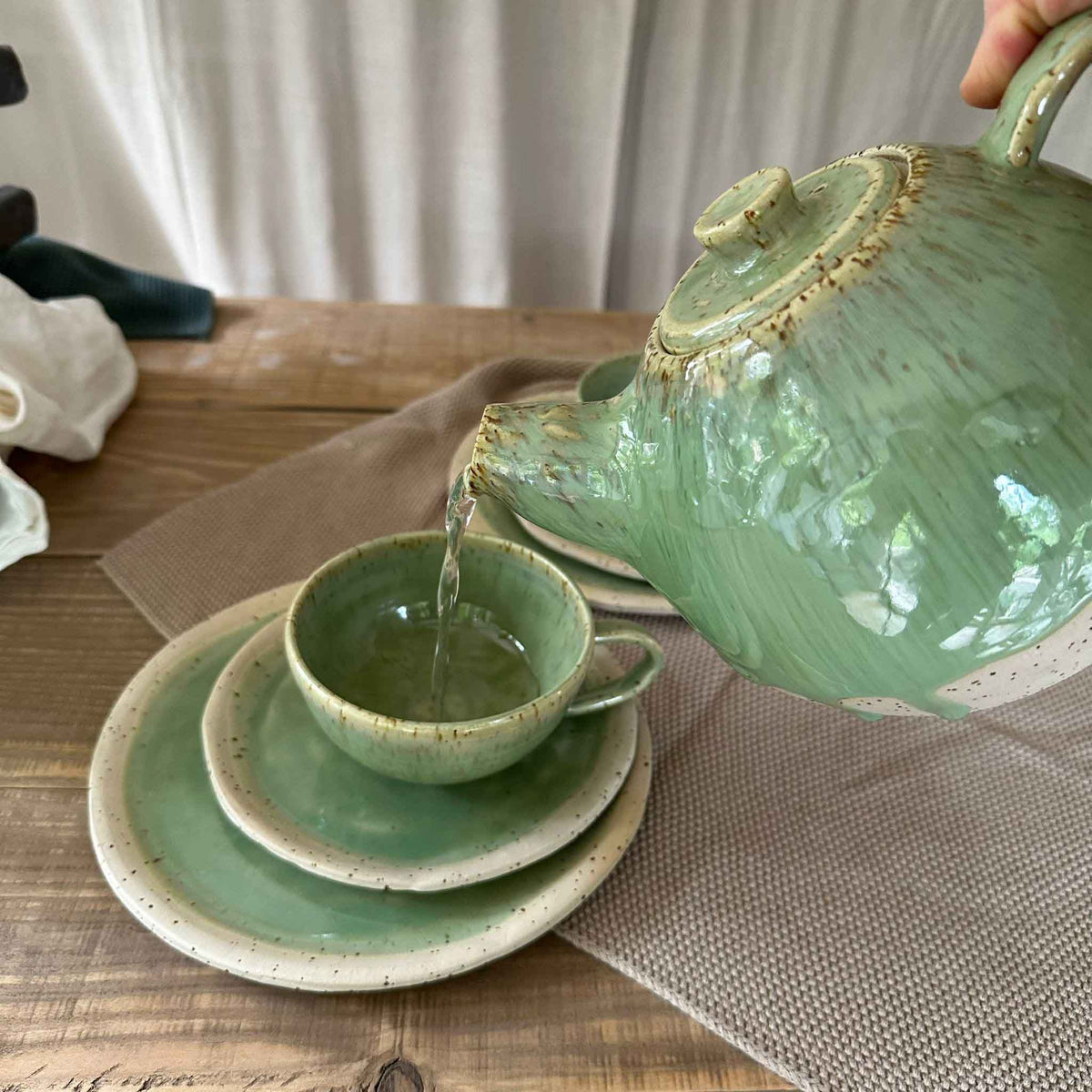 GREEN TEA Teekanne aus Steinzeugkeramik - FRANZARTKERAMIK